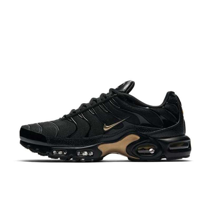 Nike Air Max Plus Black Metallic Gold (3) Nike Air Max Plus Black Metallic Gold - Image 1
